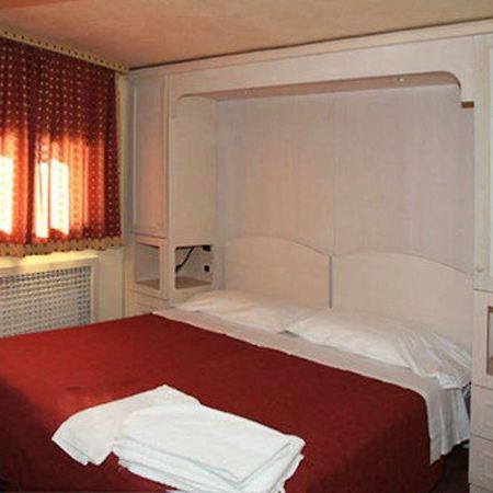 Grand Hotel Duchi D'Aosta Colle Colle Sestriere Exterior foto