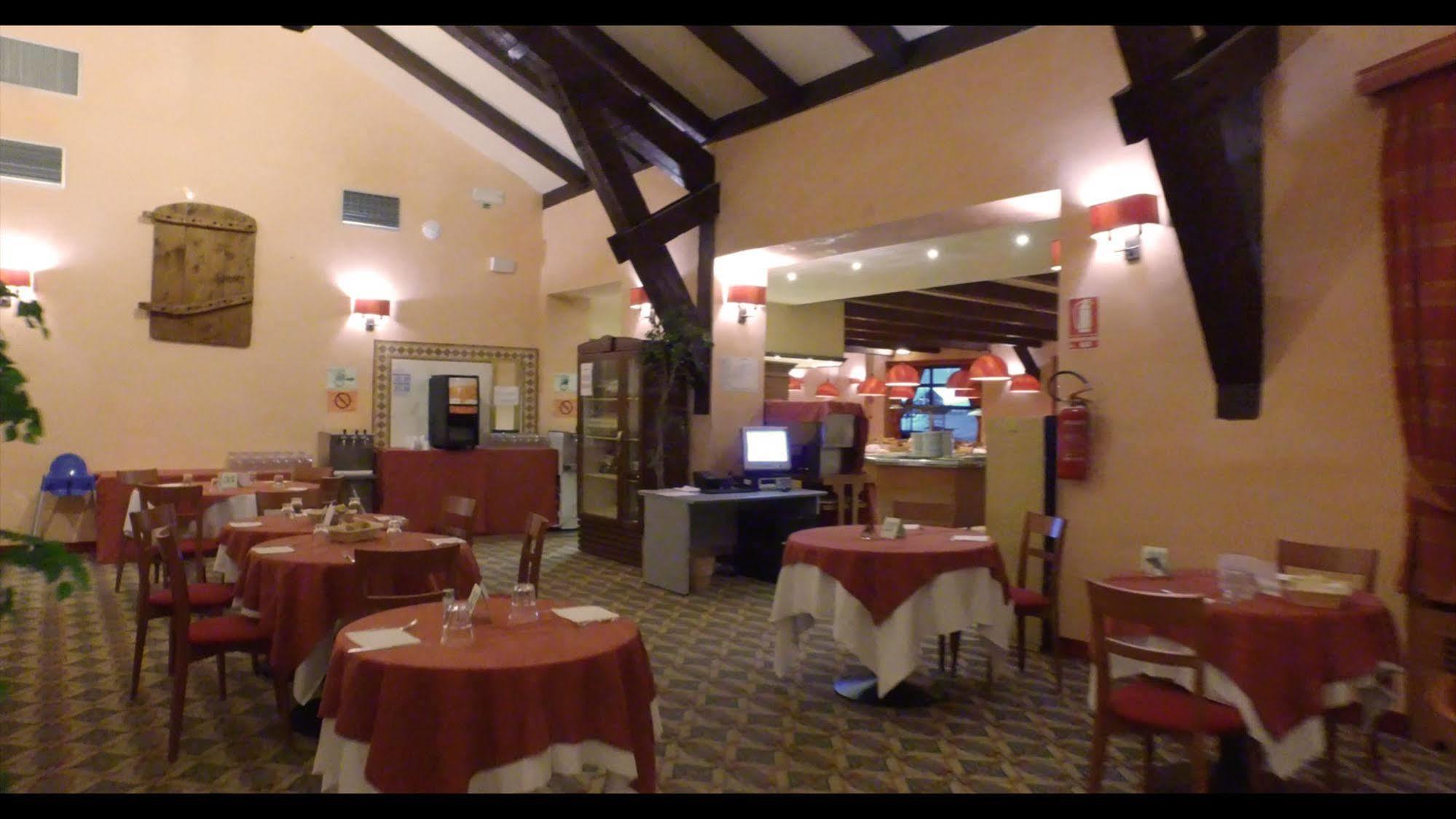 Grand Hotel Duchi D'Aosta Colle Colle Sestriere Exterior foto